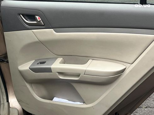 Geely Emgrand 7 2011 бежевый - фото 28