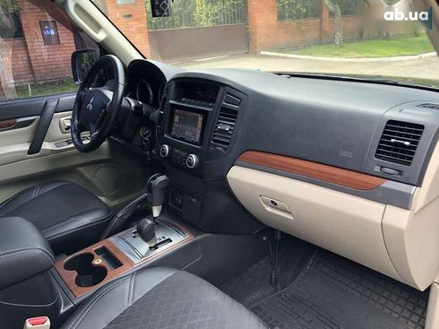 Mitsubishi Pajero Wagon 2007 - фото 8