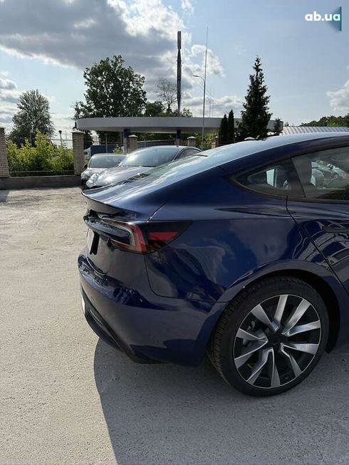Tesla Model 3 2024 - фото 11