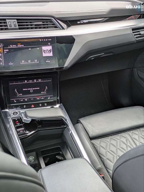 Audi E-Tron 2020 - фото 18