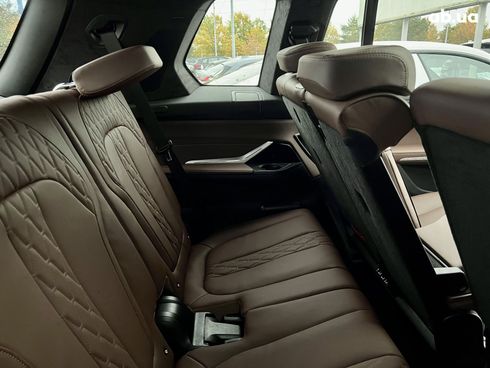 BMW X7 2023 - фото 37