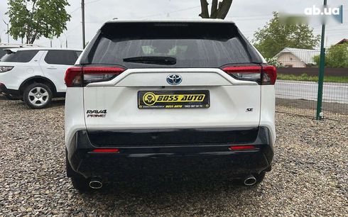 Toyota RAV4 2021 - фото 5