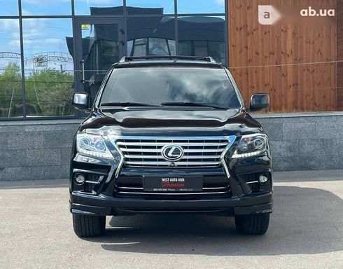 Lexus LX 2010 - фото 2