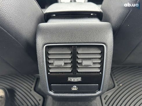 Volkswagen Passat 2016 - фото 29