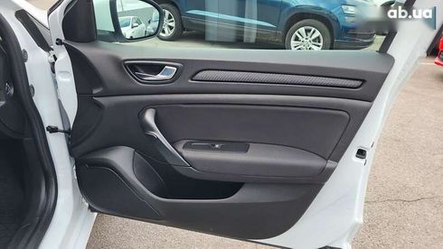 Renault Megane 2020 - фото 30