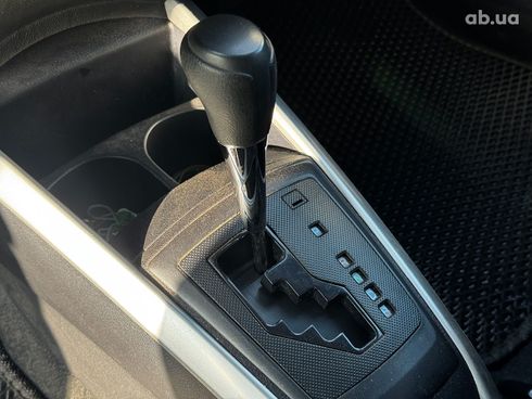 Toyota Corolla 2019 серый - фото 14