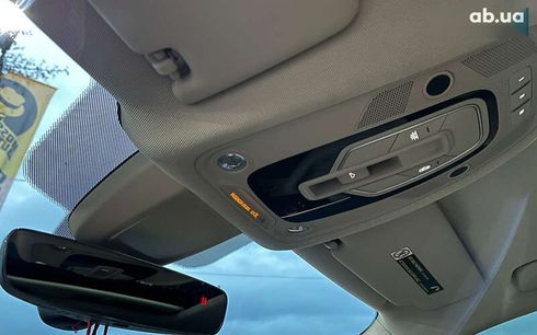 Audi A4 2016 - фото 17