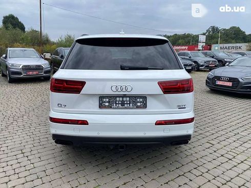 Audi Q7 2018 - фото 6