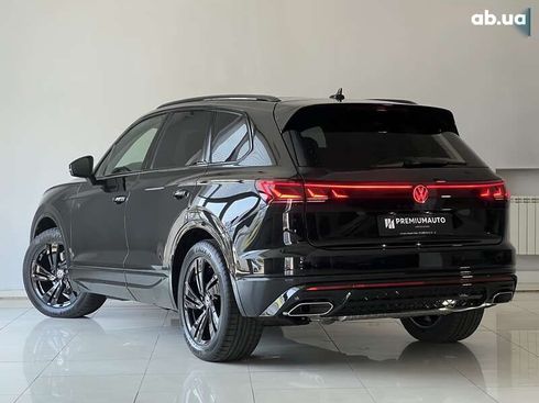 Volkswagen Touareg 2024 - фото 10