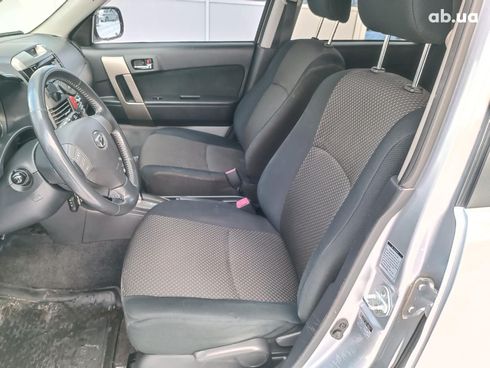 Daihatsu Terios 2011 серый - фото 21
