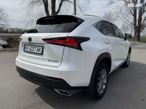 Lexus NX 2019 - фото 10