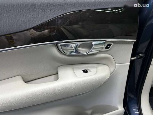 Volvo XC90 2018 - фото 22