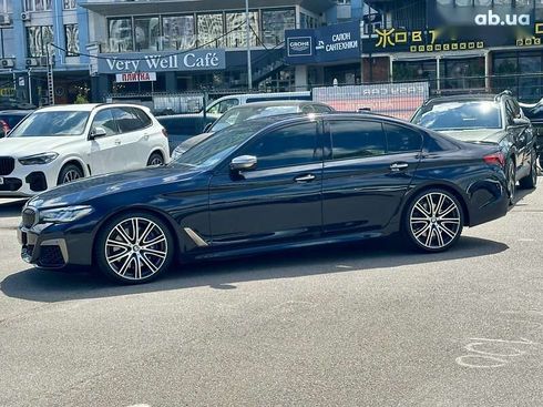 BMW 5 серия 2017 - фото 15