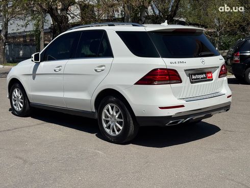 Mercedes-Benz GLE-Class 2015 белый - фото 3