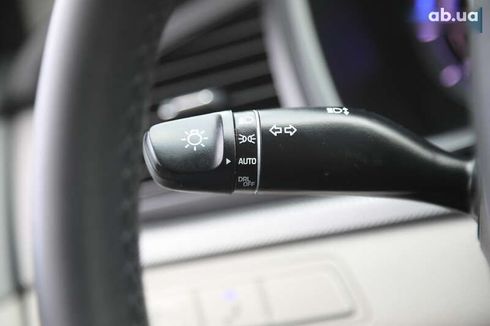 Hyundai Sonata 2019 - фото 19
