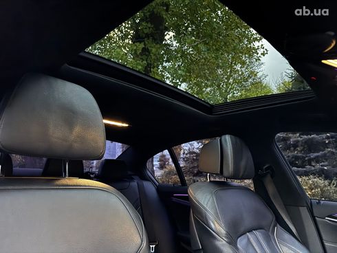 BMW 5 серия 2019 черный - фото 28