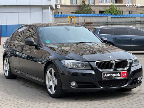 BMW 3 серия 2010 черный - фото 3