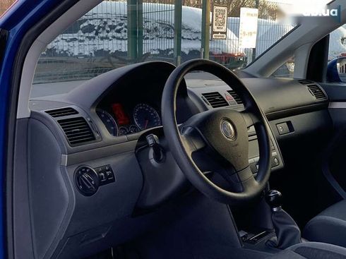 Volkswagen Touran 2007 - фото 24