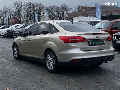 Ford Focus 2018 - фото 15