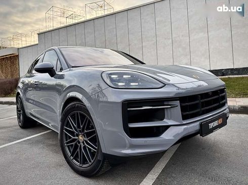 Porsche Cayenne Coupe 2023 - фото 29