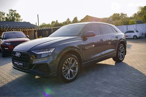 Audi Q8 2022 - фото 6
