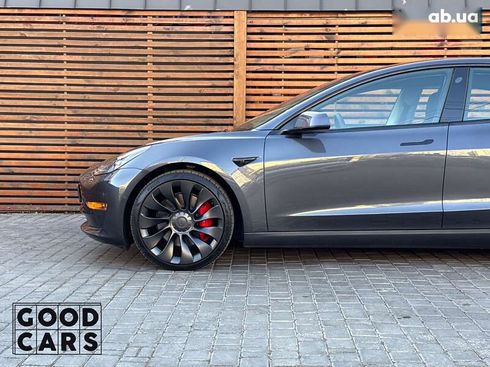 Tesla Model 3 2022 - фото 12