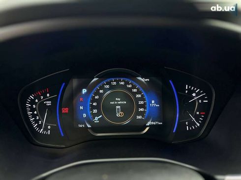 Hyundai Santa Fe 2019 - фото 11