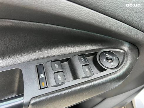 Ford Escape 2016 серый - фото 16