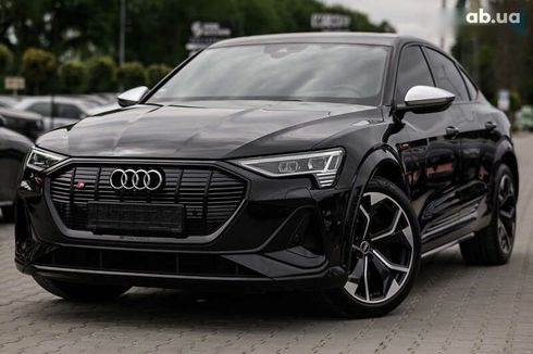 Audi Q4 Sportback e-tron 2021 - фото 3