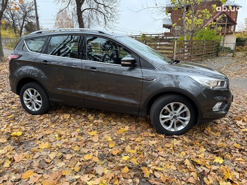 Ford Kuga 2019 серый - фото 4