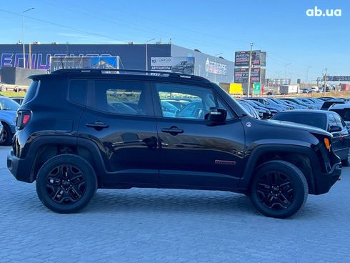 Jeep Renegade 2017 черный - фото 10