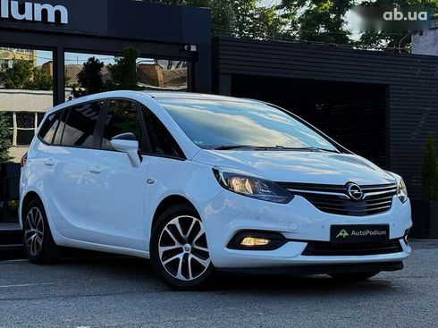 Opel Zafira 2018 - фото 7
