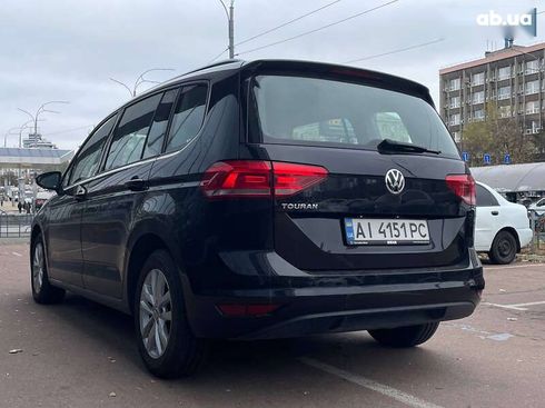 Volkswagen Touran 2018 - фото 5