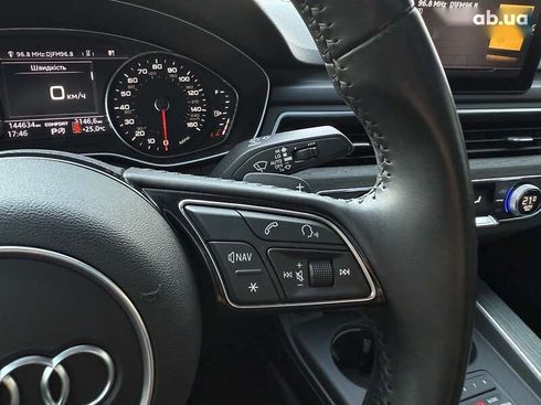 Audi A4 2019 - фото 27