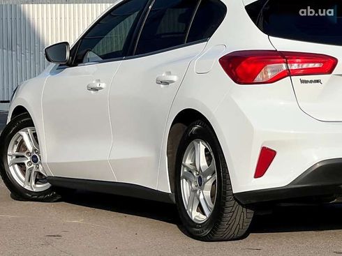 Ford Focus 2020 - фото 12