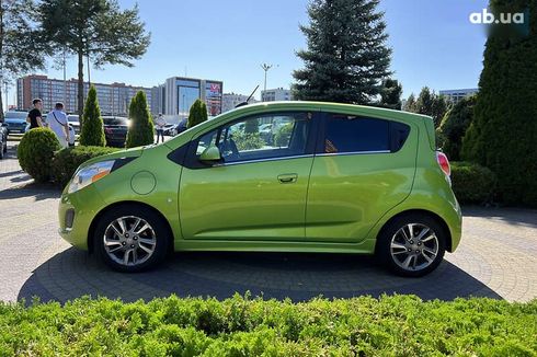 Chevrolet Spark 2015 - фото 4