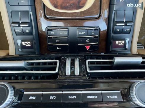 Porsche Cayenne 2011 - фото 25