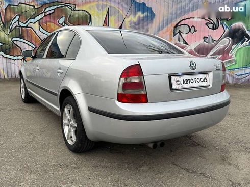 Skoda Superb 2007 - фото 6