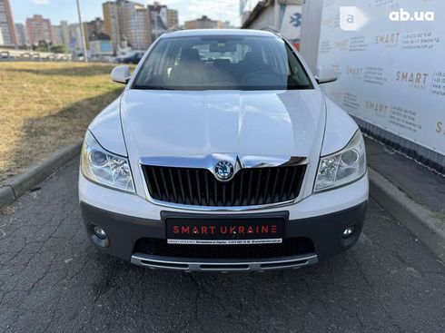 Skoda Octavia 2012 - фото 12