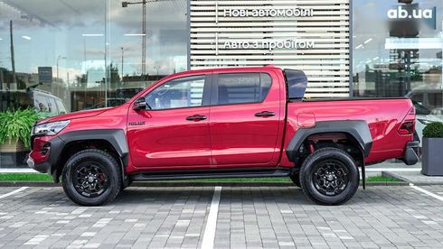 Toyota Hilux 2023 - фото 3