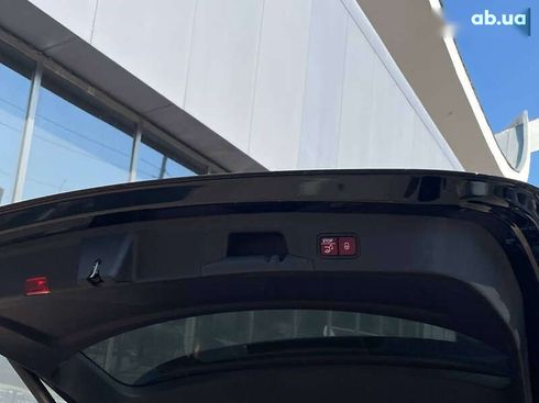 Mercedes-Benz GLE-Class 2021 - фото 26