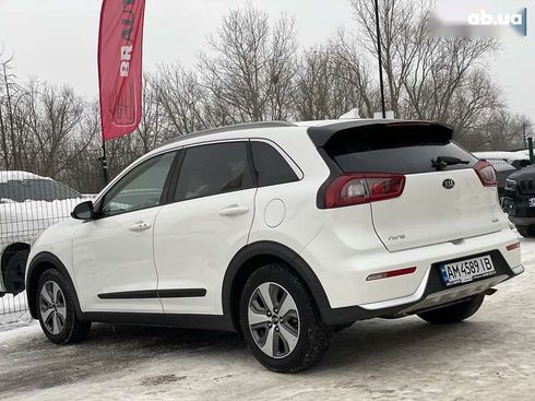 Kia Niro 2019 - фото 18