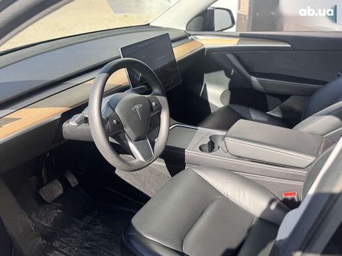 Tesla Model Y 2022 - фото 16