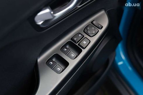 Hyundai Kona 2021 - фото 15