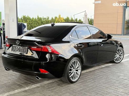 Lexus IS 2015 - фото 13