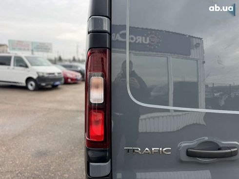 Renault Trafic 2020 - фото 20