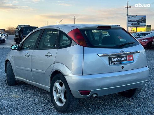 Ford Focus 2001 серый - фото 6
