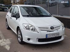 Продажа б/у Toyota Auris 2011 года в Киеве - купить на Автобазаре