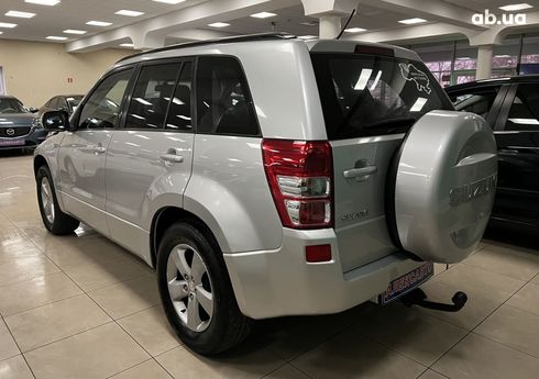 Suzuki Grand Vitara 2008 серебристый - фото 3