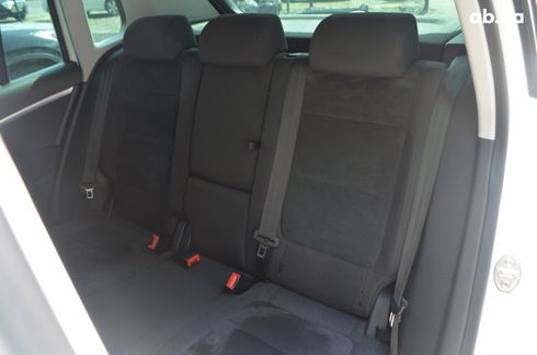 Volkswagen Tiguan 2015 белый - фото 17